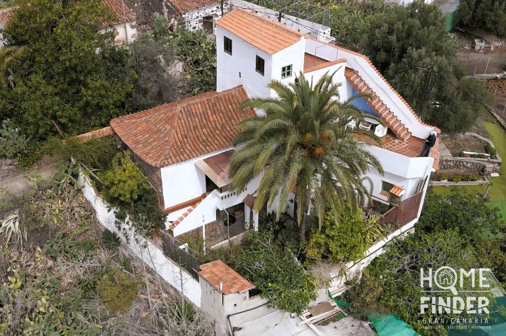 Typisches kanarisches Haus mit Garten in Santa Lucía de Tirajana