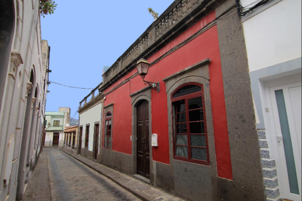 ARUCAS - casa familiar totalmente reformada en el casco histórico de Arucas